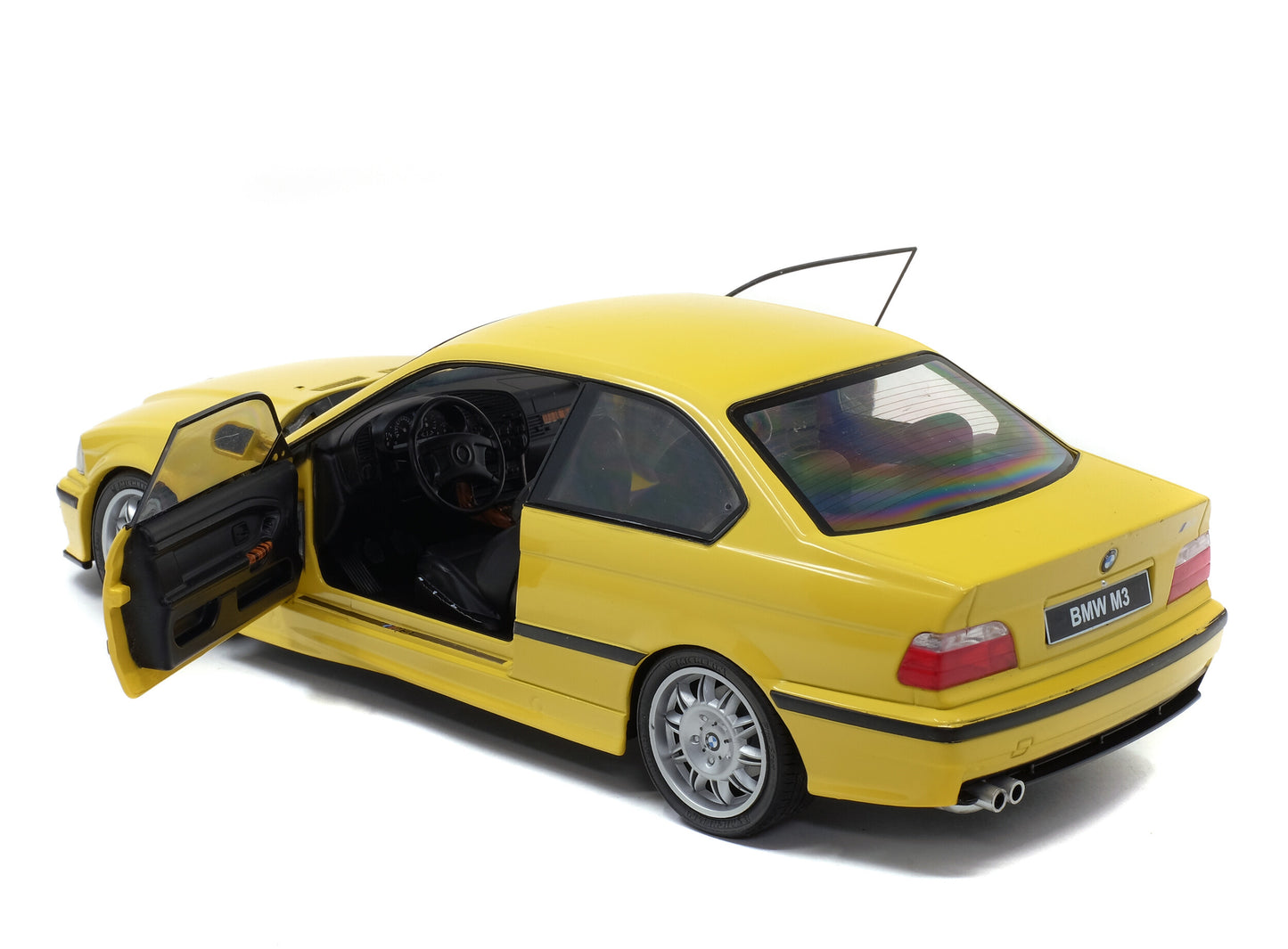 SOLIDO BMW E36 COUPÉ M3 – JAUNE DAKAR – 1994 - 1/18