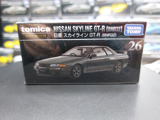 TOMICA PREMIUM NISSAN SKYLINE GTR R32